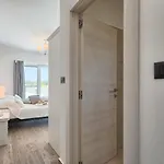 La By Interhome *