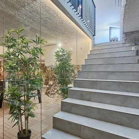 La By Interhome Vila *