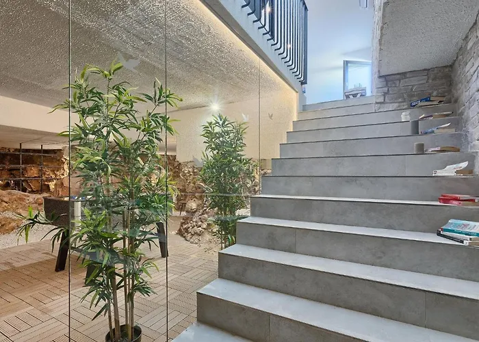 La By Interhome Vila *
