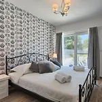 Villa La By Interhome Pula